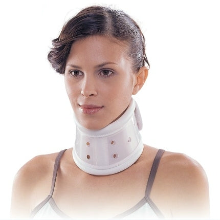 PLASTIC ADJUSTABLE COLLAR (S.M.L.XL ) 5103
