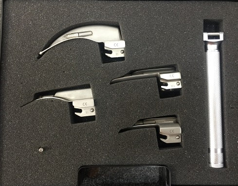 LARYNGOSCOPE SET OF 4 BALDES PEADS STAINLESS STEEL DODYS UAE